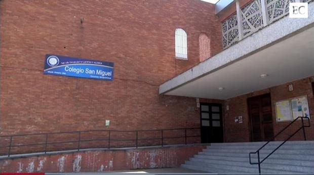 Investigan la relación de una profesora con un alumno de 15 años en un colegio de Gijón