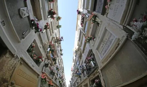 Palma no exigirá el catalán a los enterradores eventuales