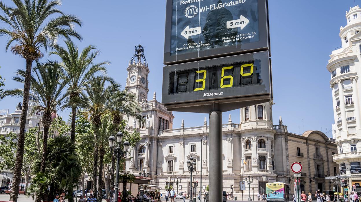 Lluvias, tormentas y altas temperaturas de hasta 35 grados