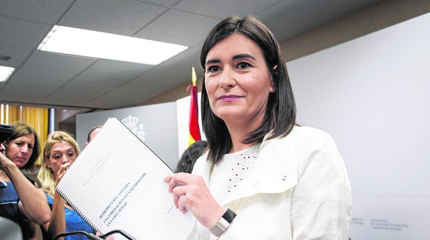 Las excusas de Carmen Montón