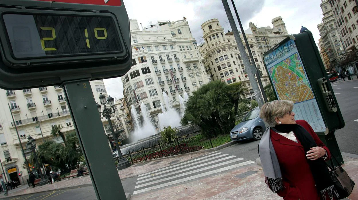 Imagen de archivo de un termómetro en Valencia