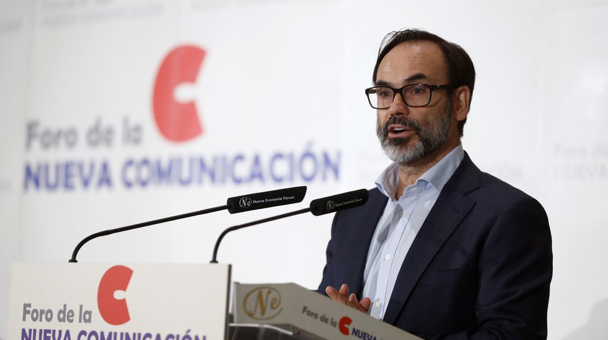 l presidente de la Agencia Efe, Fernando Garea, en el Foro de la Nueva Comunicación