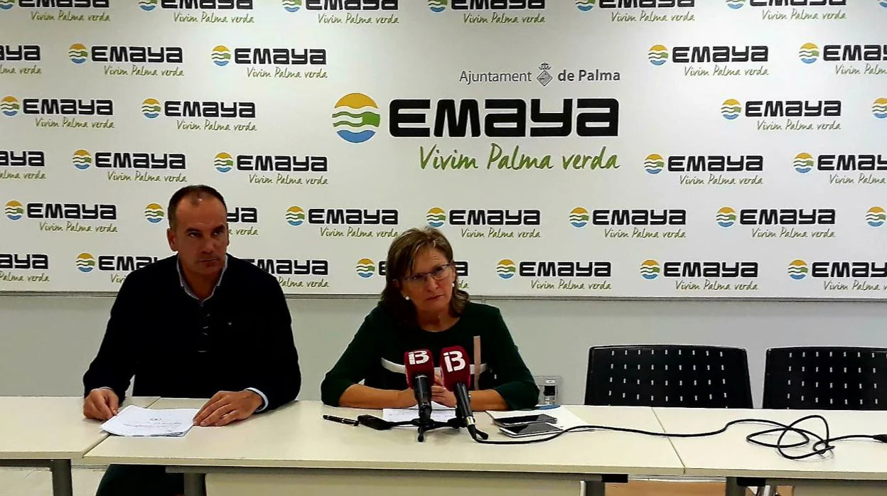 El jefe de Recursos Humanos de Emaya, Carlos Nadal, y la gerente de dicha empresa, Imma Mayol