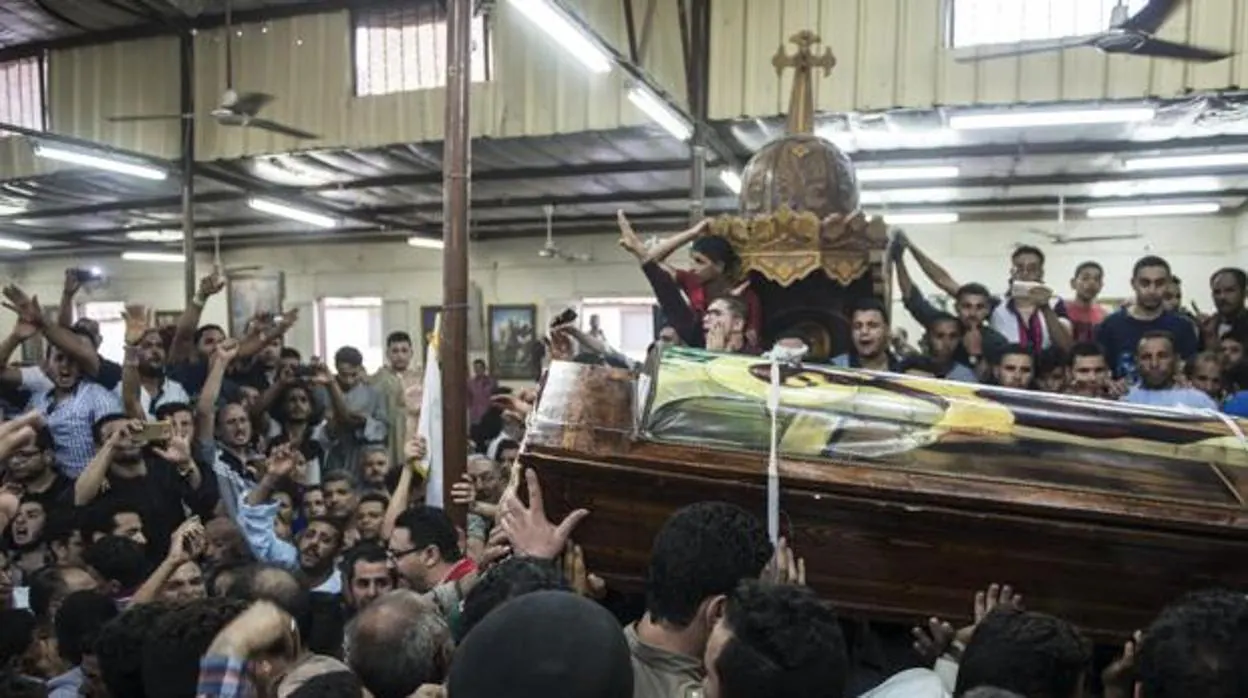 En mayo de 2017 murieron 26 personas por tiroteo contra un autobús de cristianos coptos en Egipto