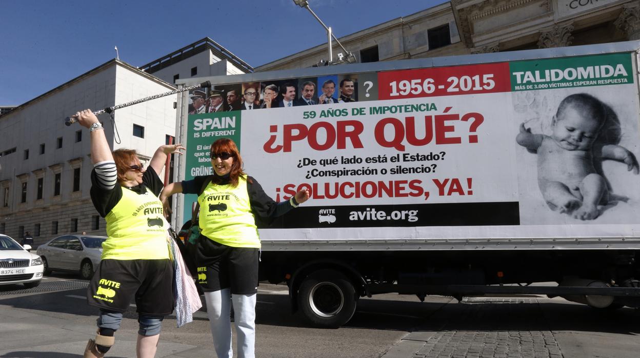 Afectados por la talidomida, en una imagen de archivo