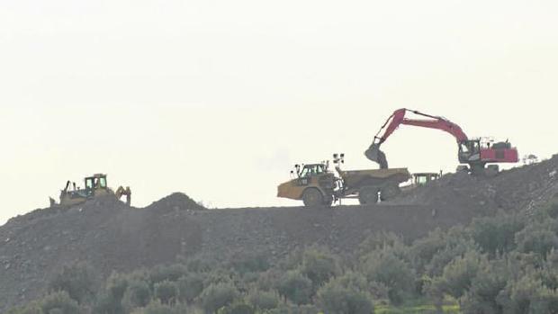 Los mineros asturianos esperan para entrar a por Julen