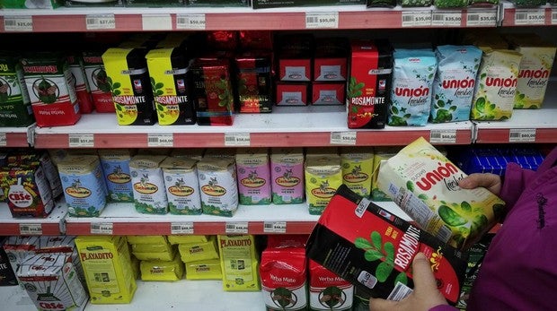 La industria alimentaria se compromete a reducir azúcar, grasas saturadas y sal en su productos