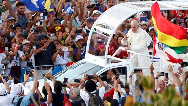 El Papa visita una cárcel de menores para compartir la Jornada Mundial de la Juventud con 167 internos