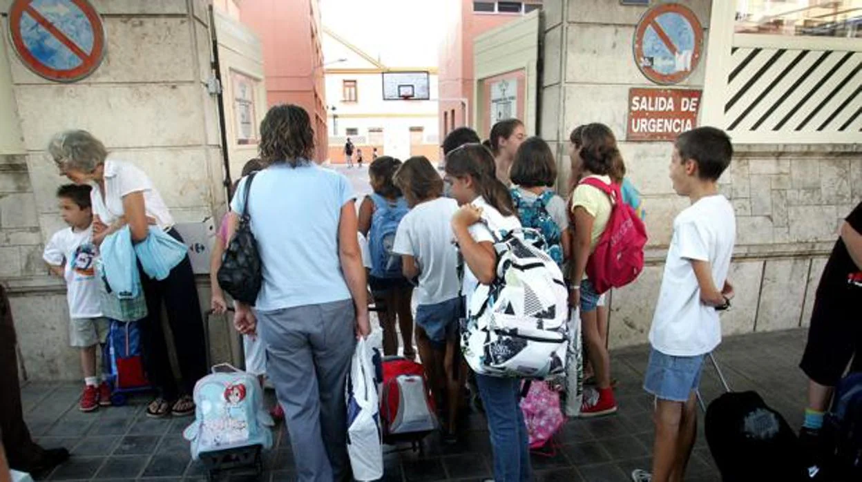 España registra la tasa de abandono escolar más baja de la última década