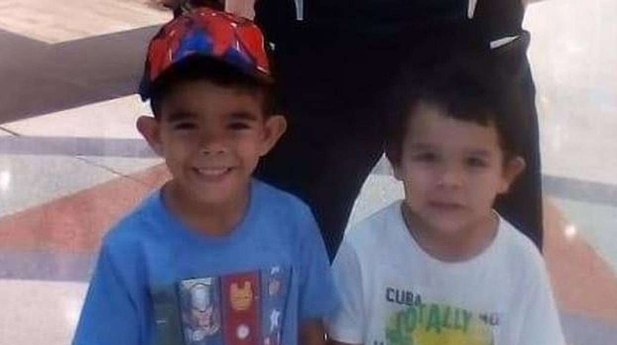 Aparecen en un río los cadáveres de dos hermanos de tres y cinco años que habían desaparecido de su casa