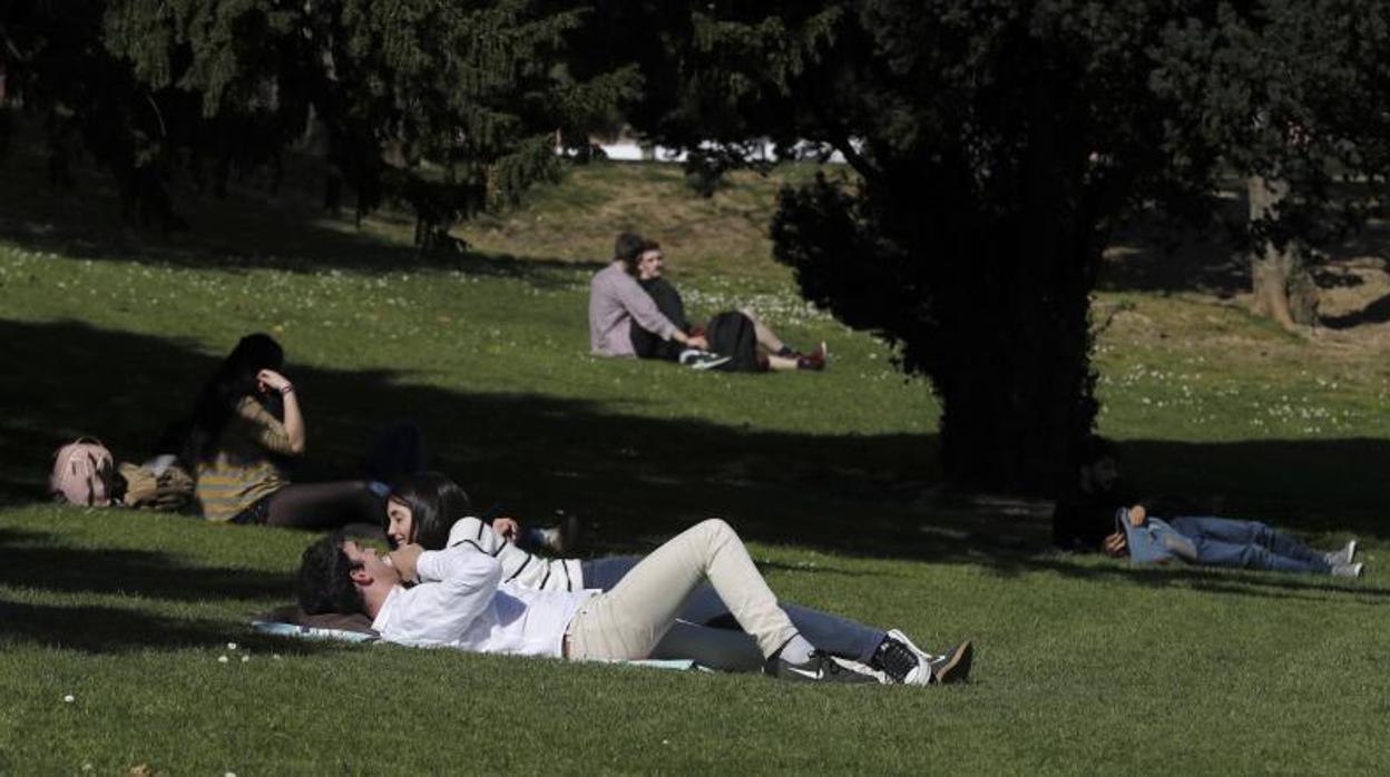 Más de la mitad de los jóvenes defiende posiciones machistas