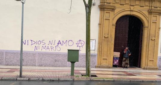 Pintada en una iglesia de Sevilla