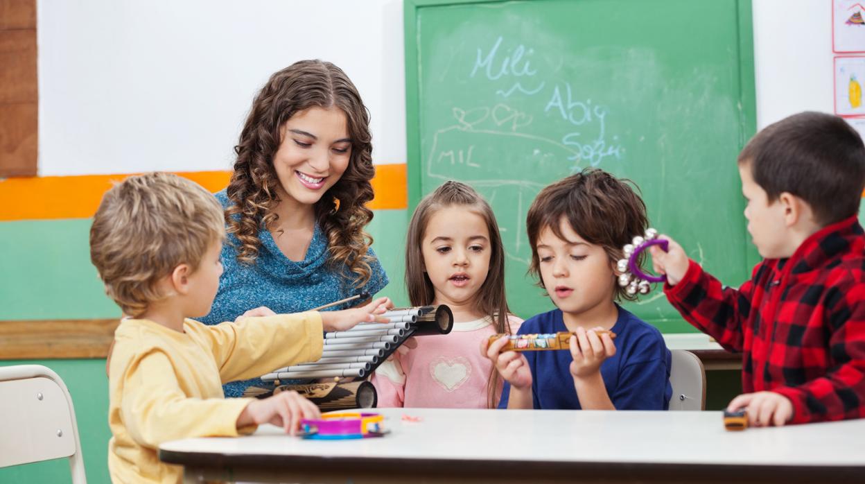 Los profesores españoles creen que la sociedad no valora su profesión