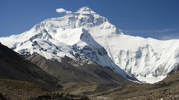 El derretimiento de los glaciares en el Everest deja al descubierto los cadáveres de los escaladores