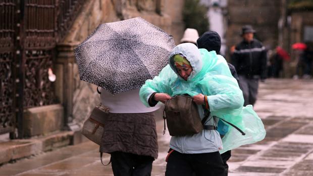 «En abril, aguas mil»: el refrán se cumplirá este fin de semana en casi toda España