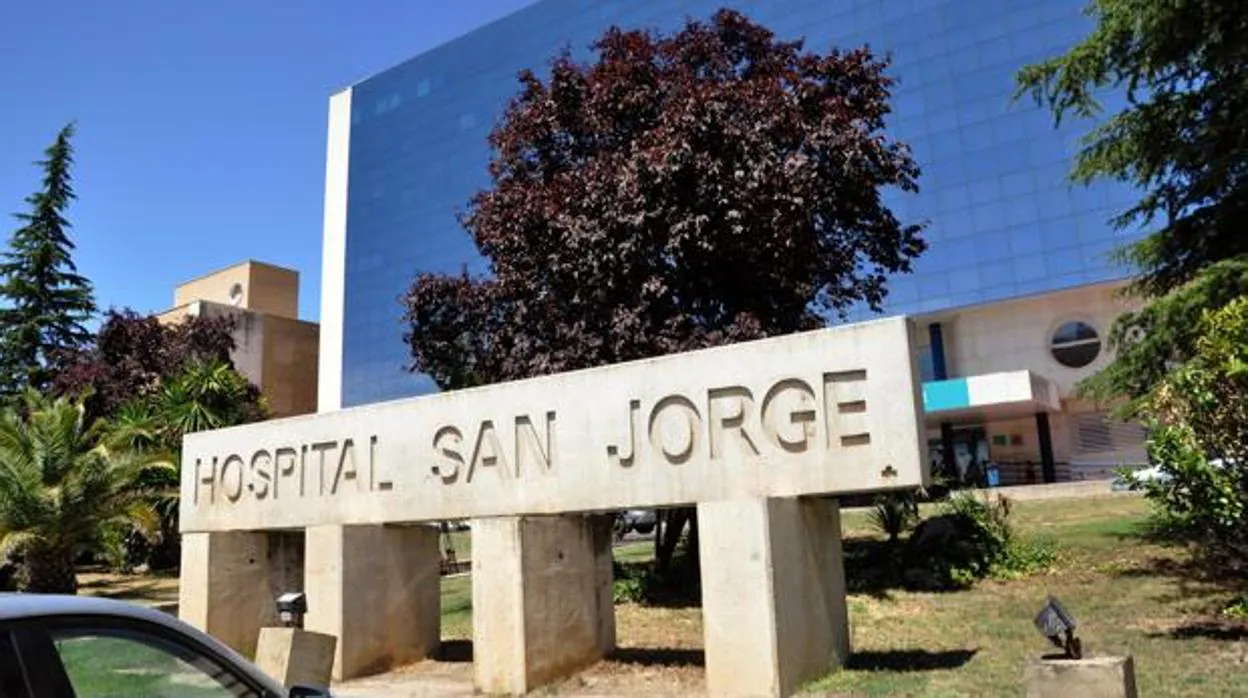 La joven ha estado ingresada durante cinco semanas en el Hospital San Jorge de Huesca