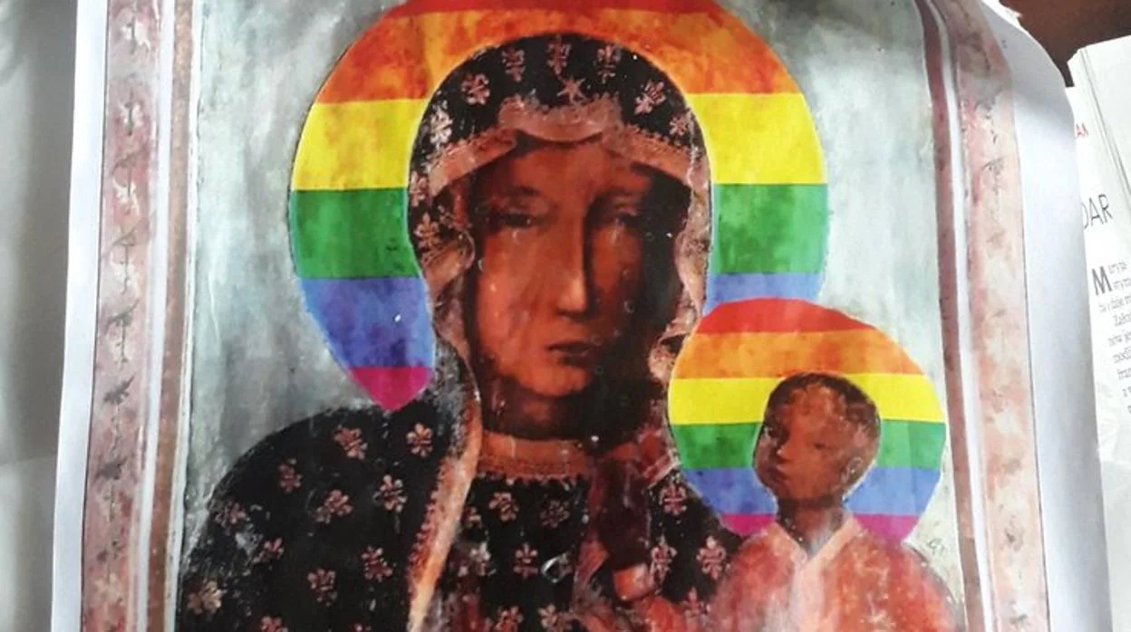 La Virgen Negra de Czestochowa con los colores LGBT