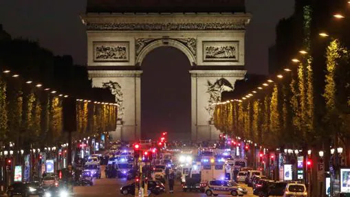 Controles policiales en París