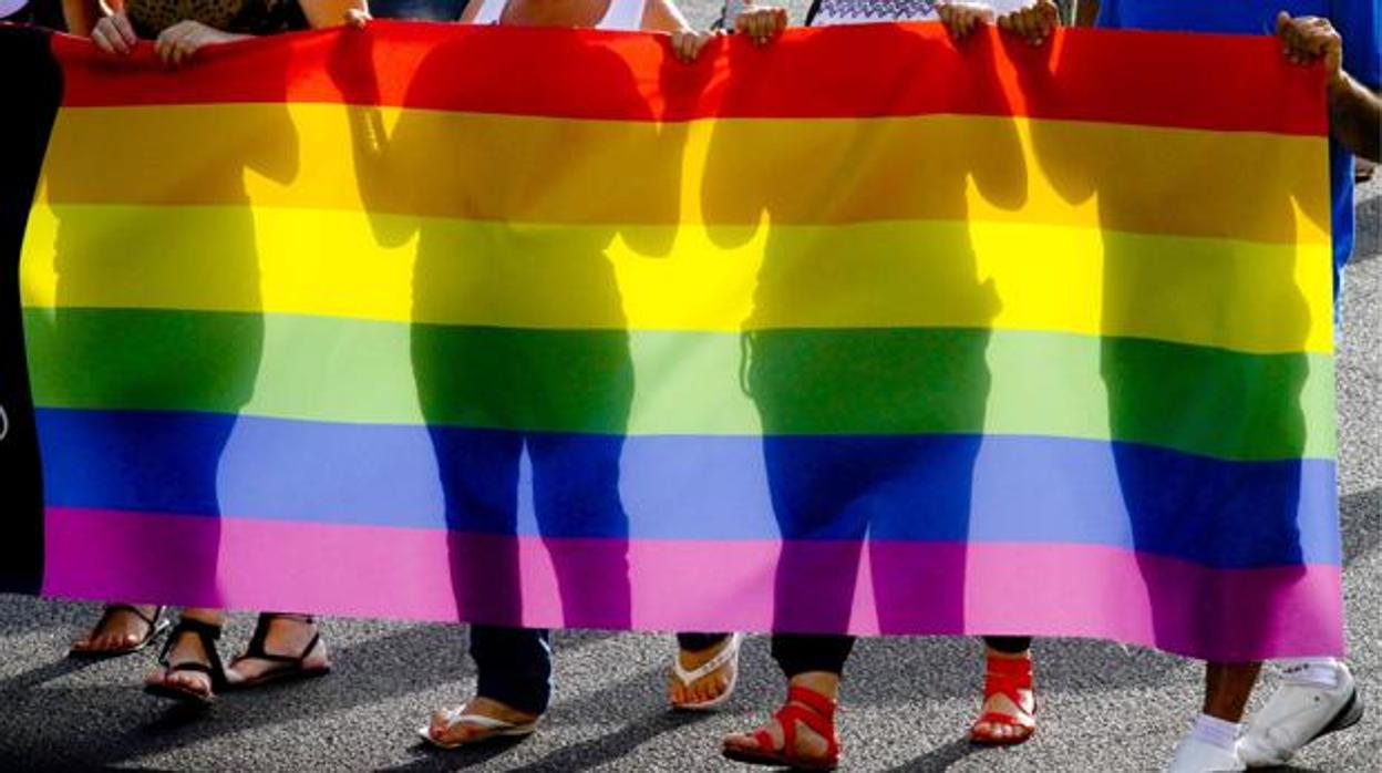 Boston da el primer paso para celebrar un desfile del orgullo heterosexual