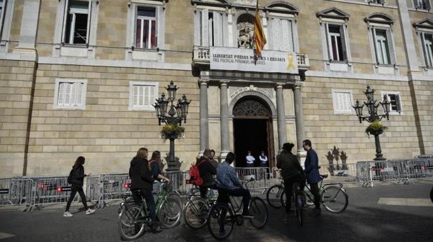 Detienen a dos «menas» en Canet de Mar (Barcelona) acusados de violar a una joven y grabarlo