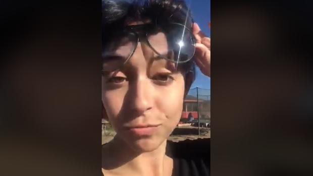 «No es un juego, duele mucho»: una joven chilena relata cómo un eclipse parcial le quemó las retinas