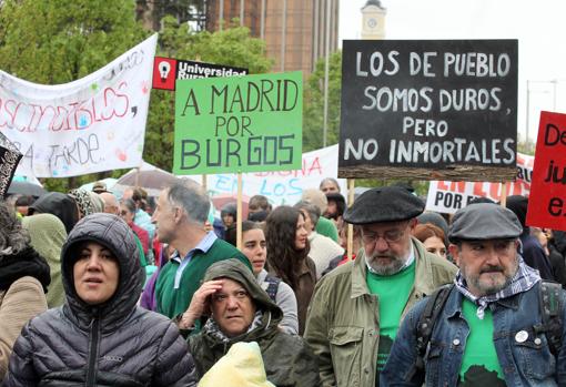 El pasado 1 de abril, unas 100.000 personas protestaron en Madrid