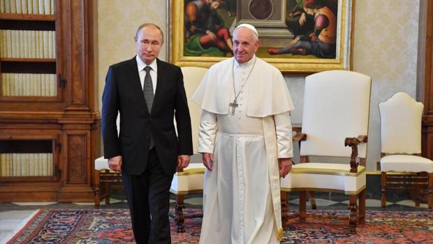 El Papa y Putin hablan sobre Venezuela