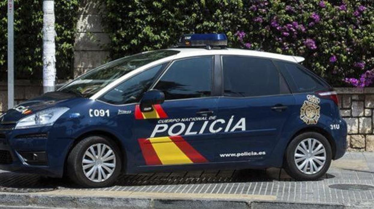 Imagen de archivo de un coche de la Policía Nacional