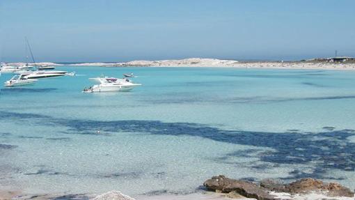 Estas son las playas españolas donde está prohibido fumar