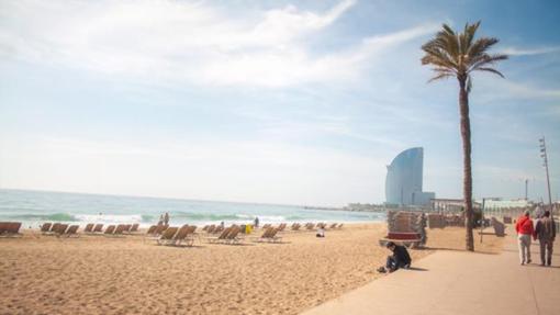 Estas son las playas españolas donde está prohibido fumar