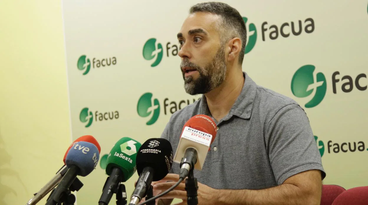 El portavoz de Facua, Rubén Sánchez