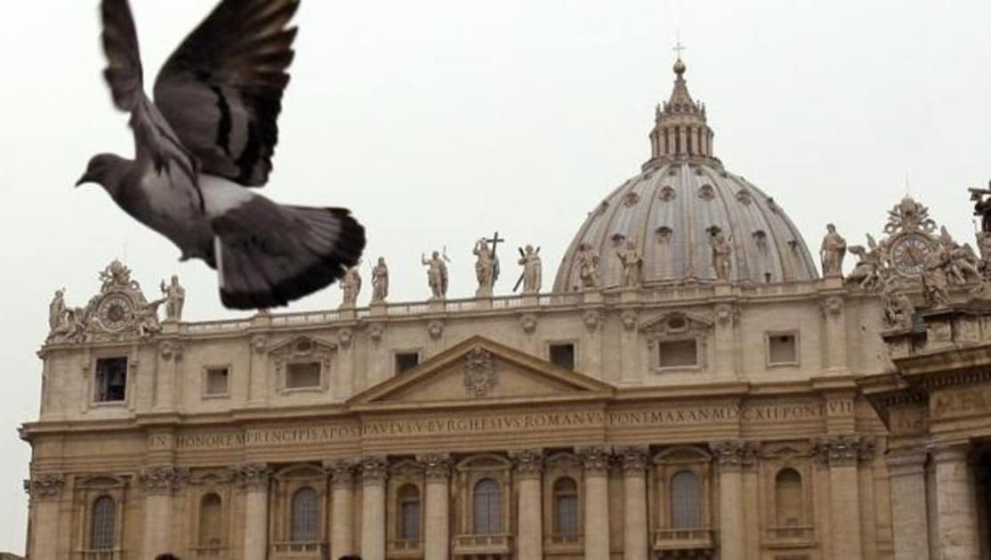 El Papa autoriza procesar a un sacerdote por antiguos abusos sexuales de compañeros monaguillos en el Vaticano