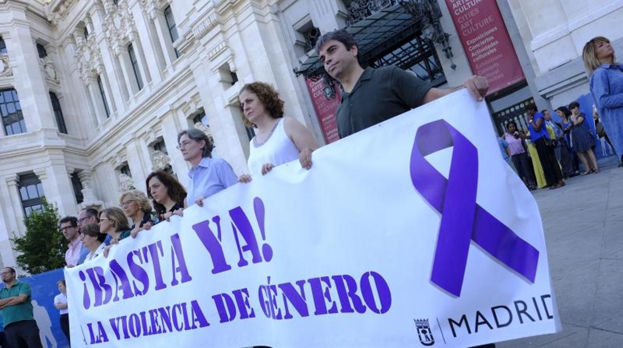 Concentración en Madrid tras el asesinato de una víctima de violencia machista
