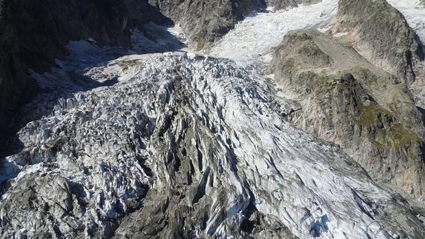 Un glaciar del Mont Blanc se derrite y corre peligro de derrumbarse