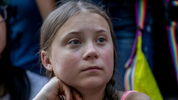 Despiden a un locutor brasileño por decir que Greta Thunberg «necesita sexo»