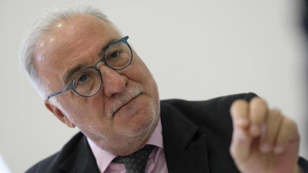 Tráfico promete que no subirá el importe de las multas