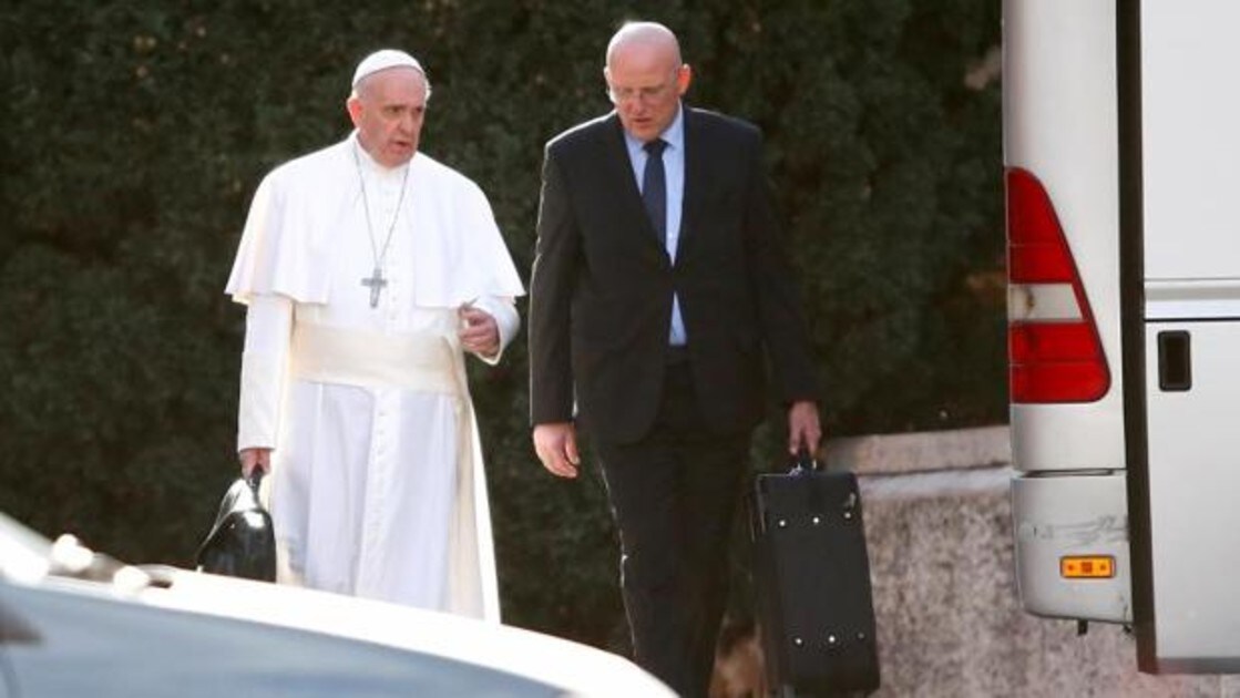 El Papa junto a Domenico Giani