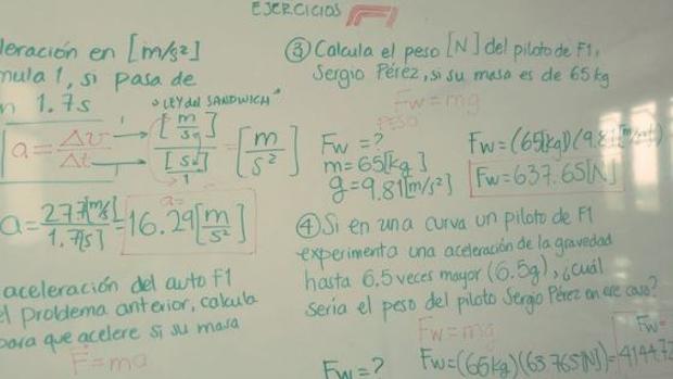 La clase viral de una profesora que enseña Física con ejemplos de Fórmula 1