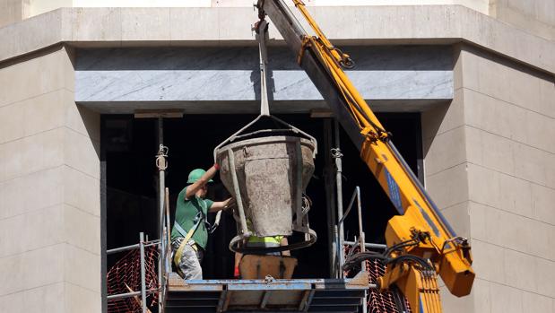 El Supremo avala prohibir máquinas de construcción ruidosas en julio y agosto en Andratx