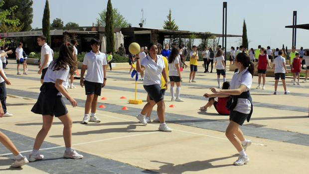 Condenado un colegio de Palma por despedir a un profesor que no aprendía el catalán