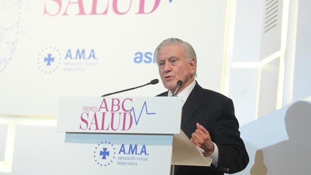 Valentín Fuster: «Este galardón representa el valor que ABC da al conocimiento en la salud»