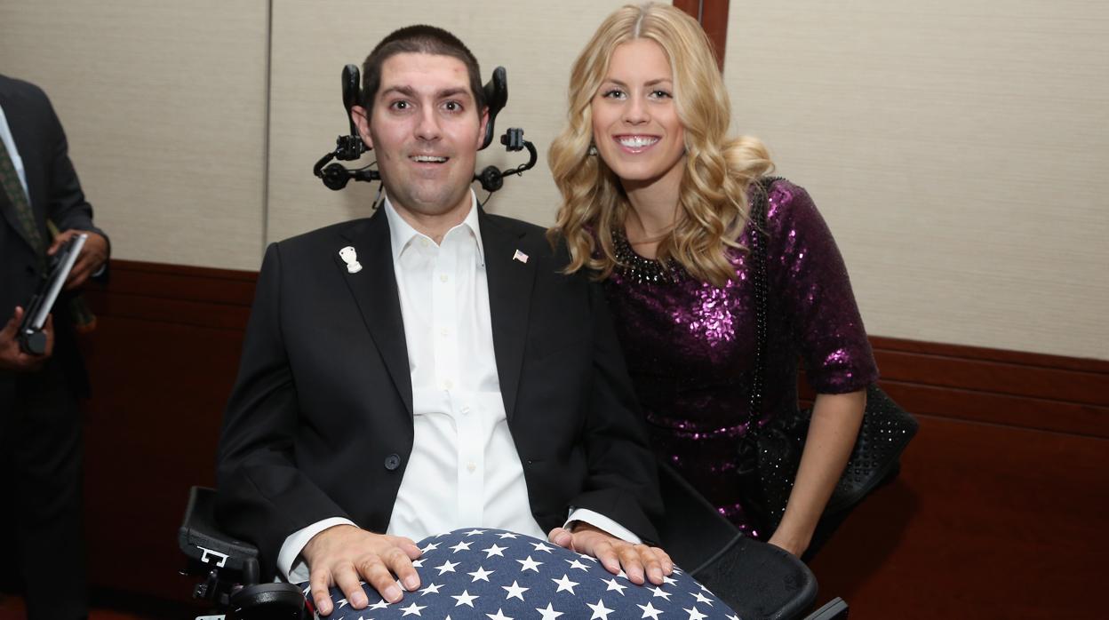 Pete Frates y su esposa, Julie Frates, en una imagen de archivo