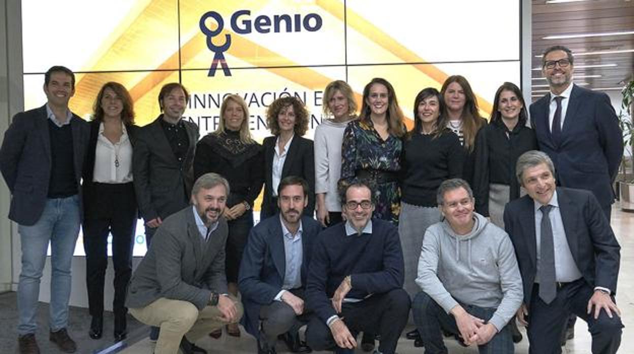 Miembros del jurado de los Premio Genio que entrega Vocento