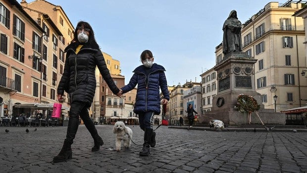 Recomendaciones para sacar a pasear al perro y evitar posibles contagios por coronavirus