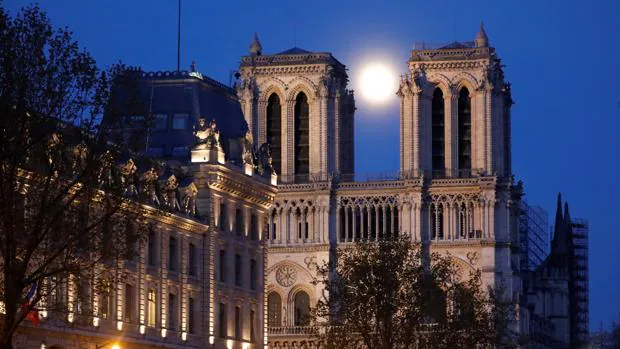 La iglesia de Francia celebrará la Semana Santa con una bendición en Montmartre y una misa en Notre Dame