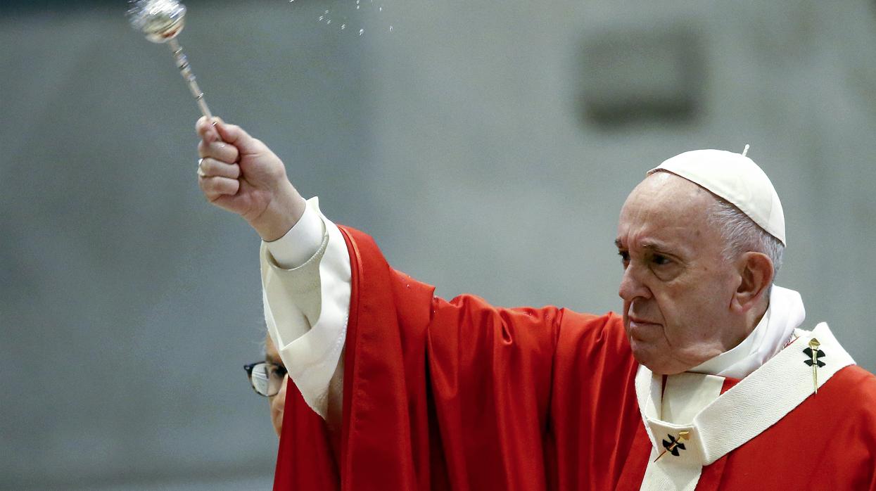 El Papa Francisco, en la celebración del Domingo de Ramos insólito de 2020