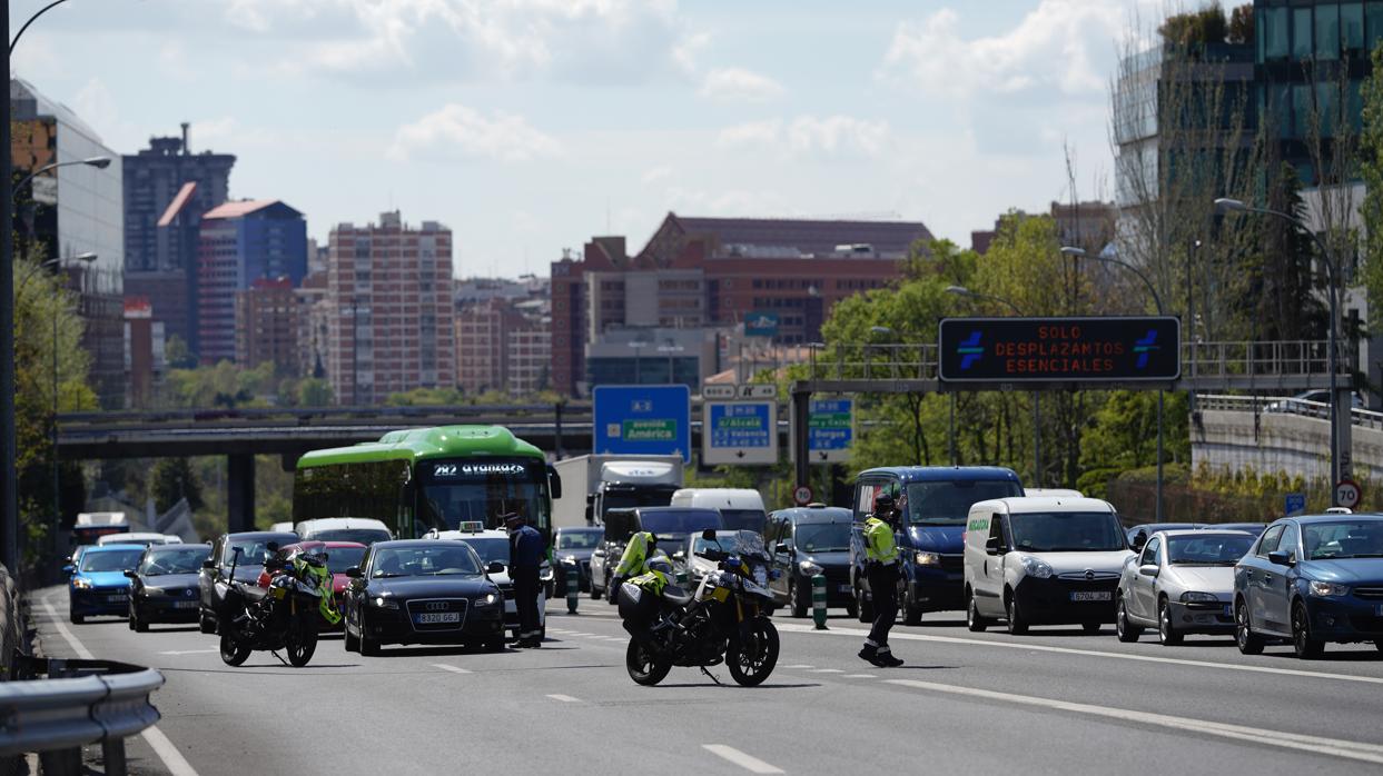 PSOE y Podemos pactan endurecer la ley contra el cambio climático en las Cortes