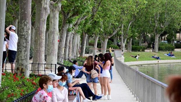 Las comunidades donde más han subido contagios y fallecidos desde que empezaron las fases