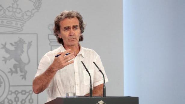 Simón advierte: «Un brote que se nos escape podría generar transmisión comunitaria, incluso si son importados»