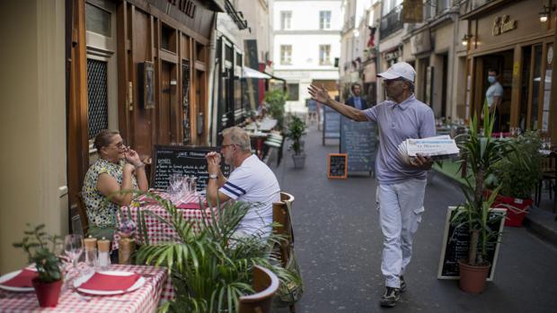 París y Marsella vuelven a ser «zonas de circulación activa del coronavirus»